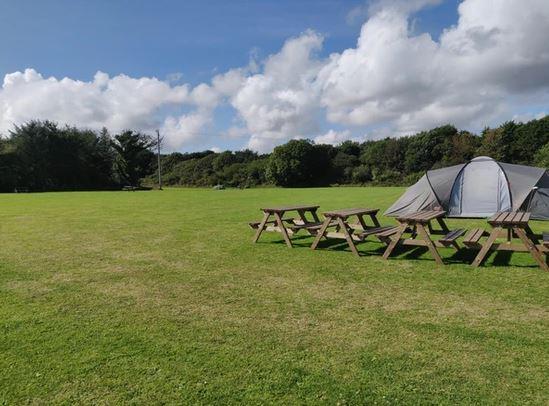 romantic glamping dome getaways in England